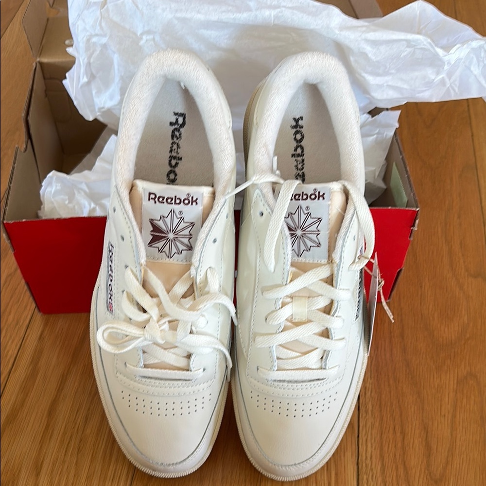 Reebok White Mens Club C 85 Vintage Sneakers- SZE 11.5 US - BNIB